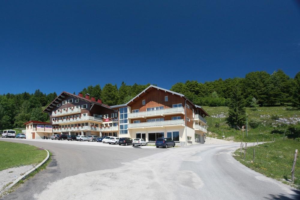 Village Vacances Le Grepillon Les Rousses Eksteriør billede